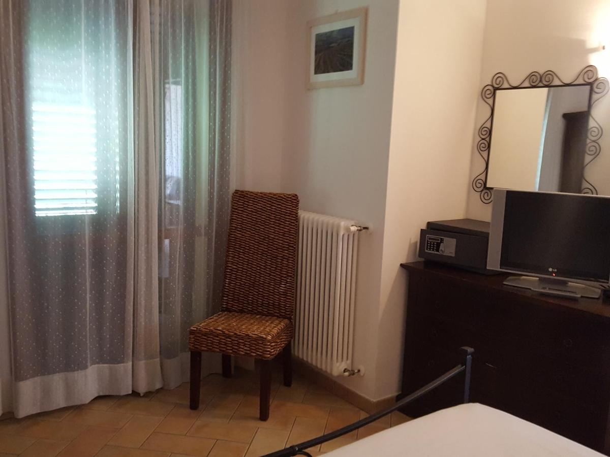 Saturnia Tuscany Country House Luaran gambar