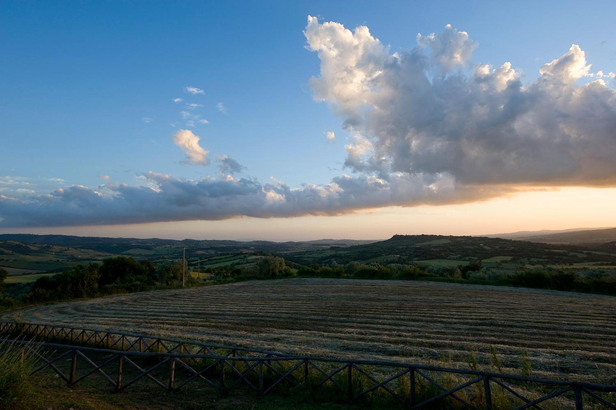 Saturnia Tuscany Country House Luaran gambar